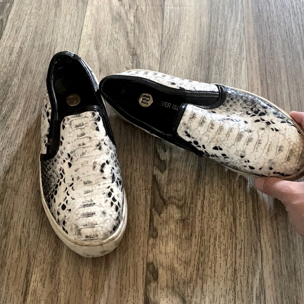 38 black and white leopard print slip on loafer